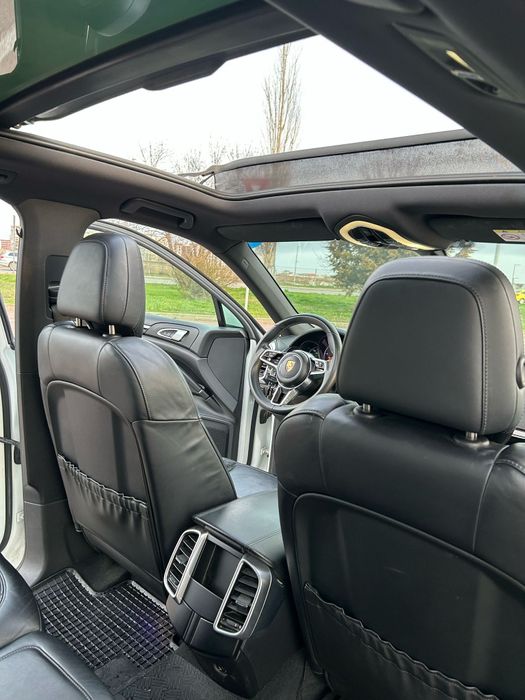 Porsche Cayenne 2016  3.0 V6