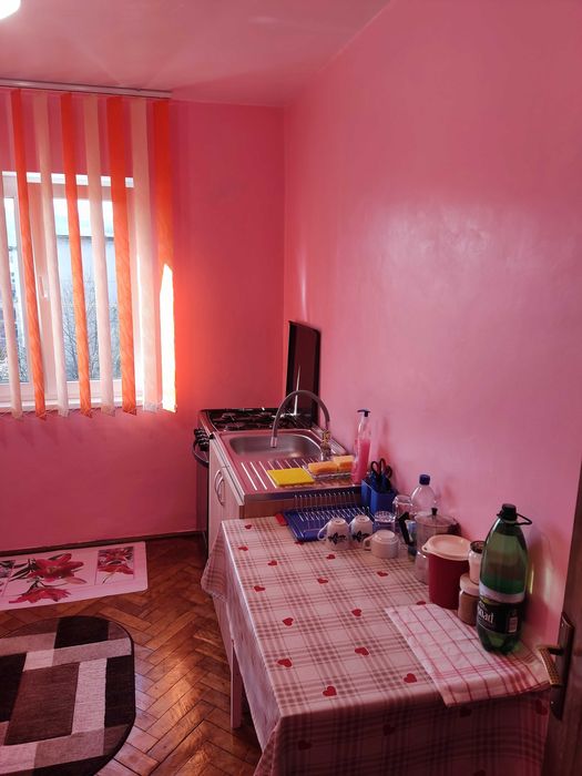 Apartament 2 camere  et.3  Jud. Hunedoara, Mun. Petrosani