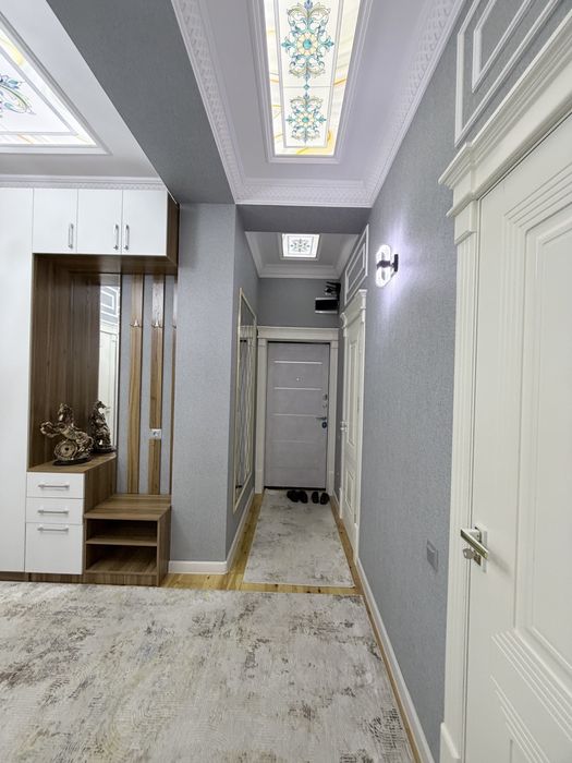 Юнусабад 13 Квартал Ж/К Хонсарой 2/5/12 Квартира Сдается Первые