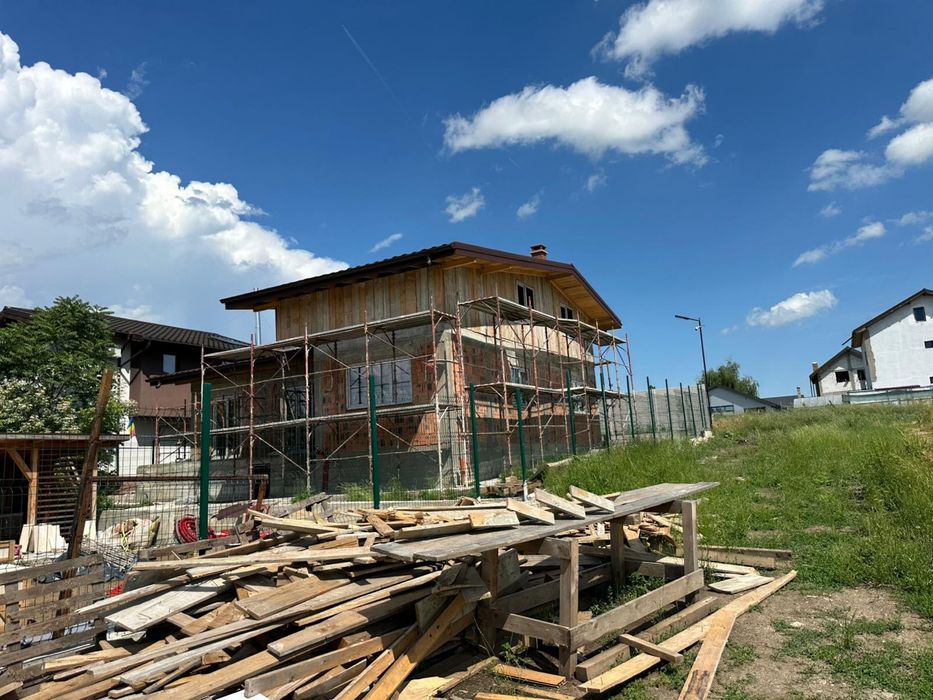 Inchiriez schela metalica Bucuresti si Ilfov