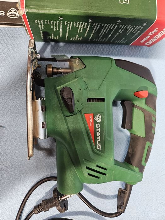 Прободен трион Status js550