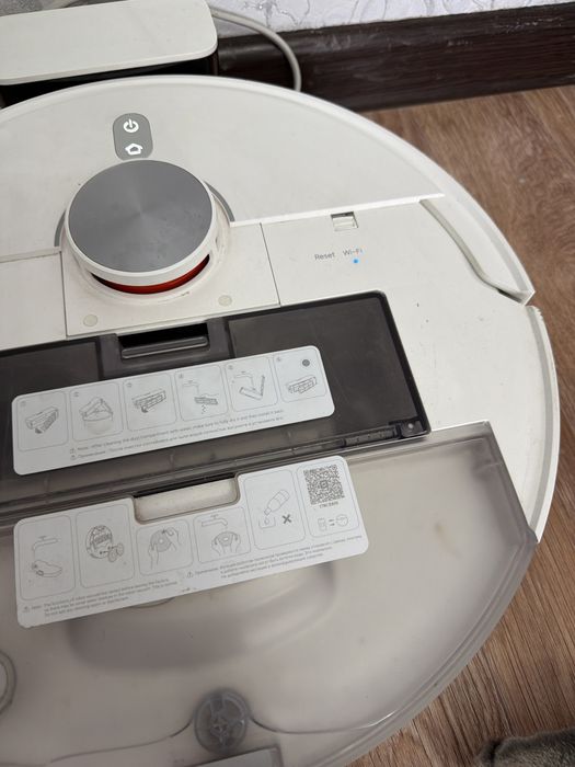 Продам робот пылесос xiaomi