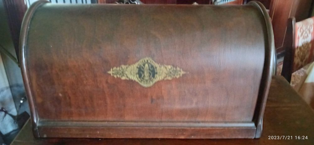 Mașina de cusut Singer 66K 
an 1910,rara,colectionari
