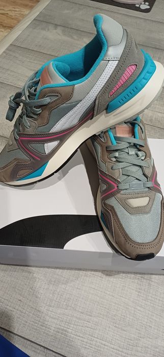 PUMA Маратонките