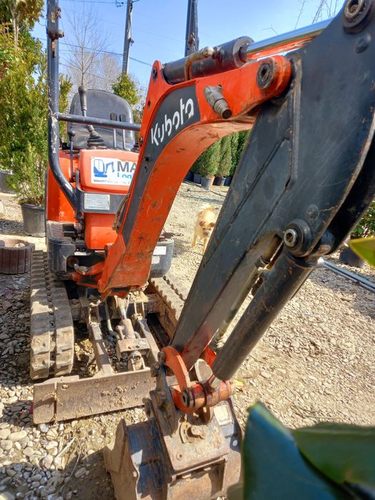 Vand  miniescavator in bună stare de functionare