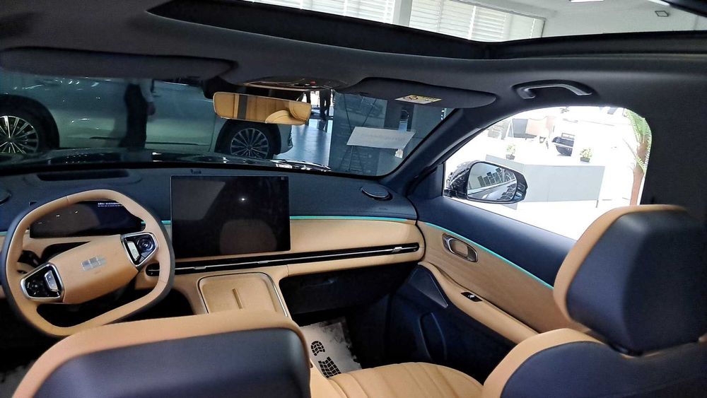 Geely EX5 EM-I (gibrid)