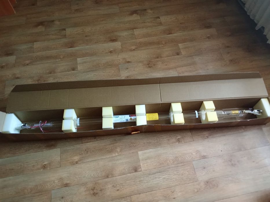 Продам лампу СО-2 150 ватт