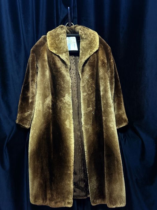 Blană naturală italiană mouton • lungă • S/M • foarte călduroasă