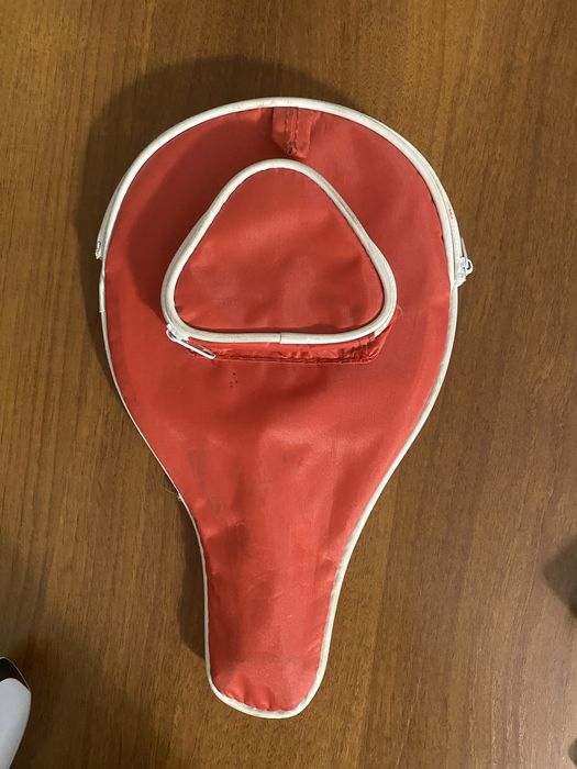 Продам чехол от  ракетки DONIC