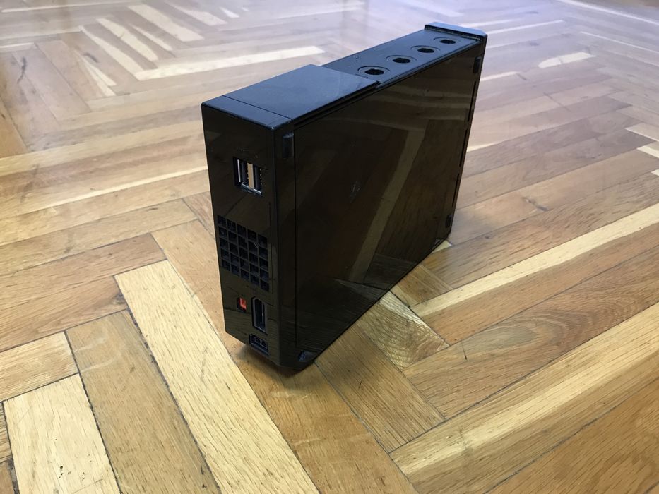 Unitate centrala culore Neagra,consola NintendoWii originala.