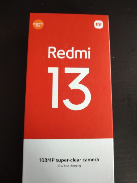 De vânzare telefon xiaomi redmi 13 utilizat