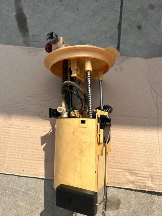 Pompa de motorina Volvo S60 V60 31321069