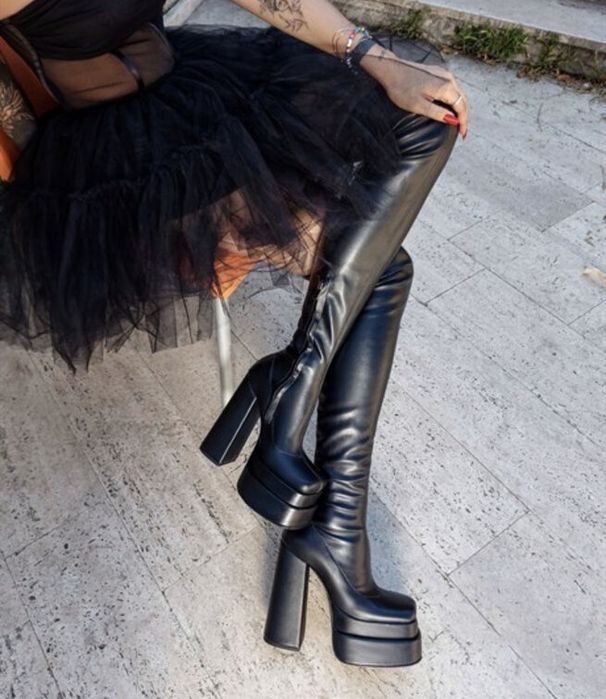 Чизми на ток - черна кожа [36-40 номер]