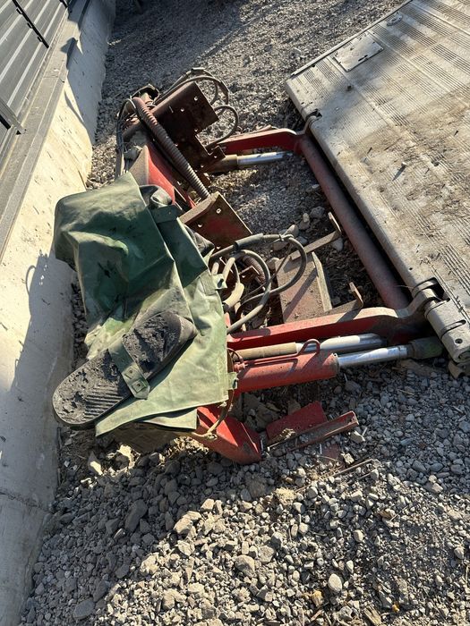 Мерседес задняя лопата