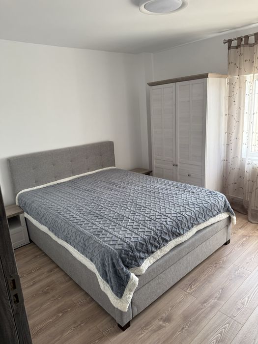 Vand apartament 2 camere central etaj3/7 renovat si utilat
