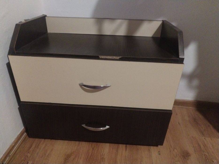 Noptiera pat  cu 2 sertare