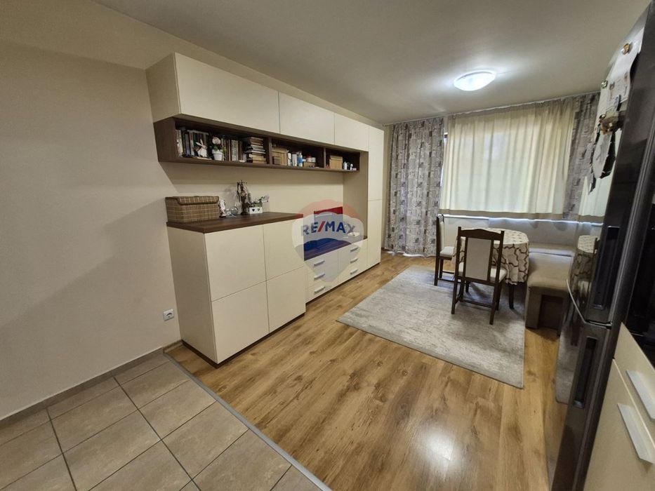 Продава се Двустаен апартамент в Варна, Конфуто - 60 кв.м за 2667 €/кв.м - Снимка #1
