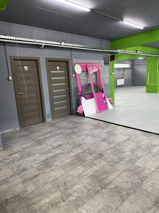 De inchiriat spatiu multifunctional 284 mp.