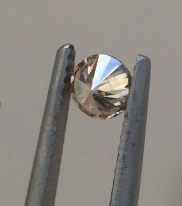 Diamant natural 0.45 ct Fancy Intense Brown VS1 cu certificat IGL