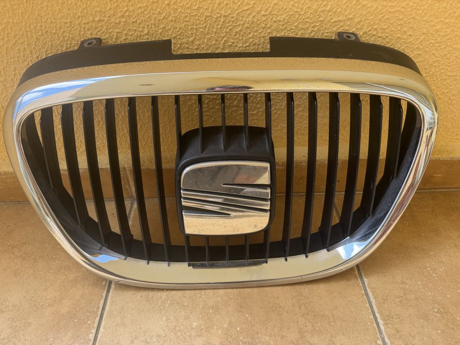 Решетка за seat leon / altea