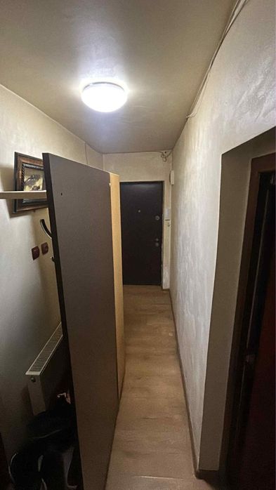 Vand apartament doua camere