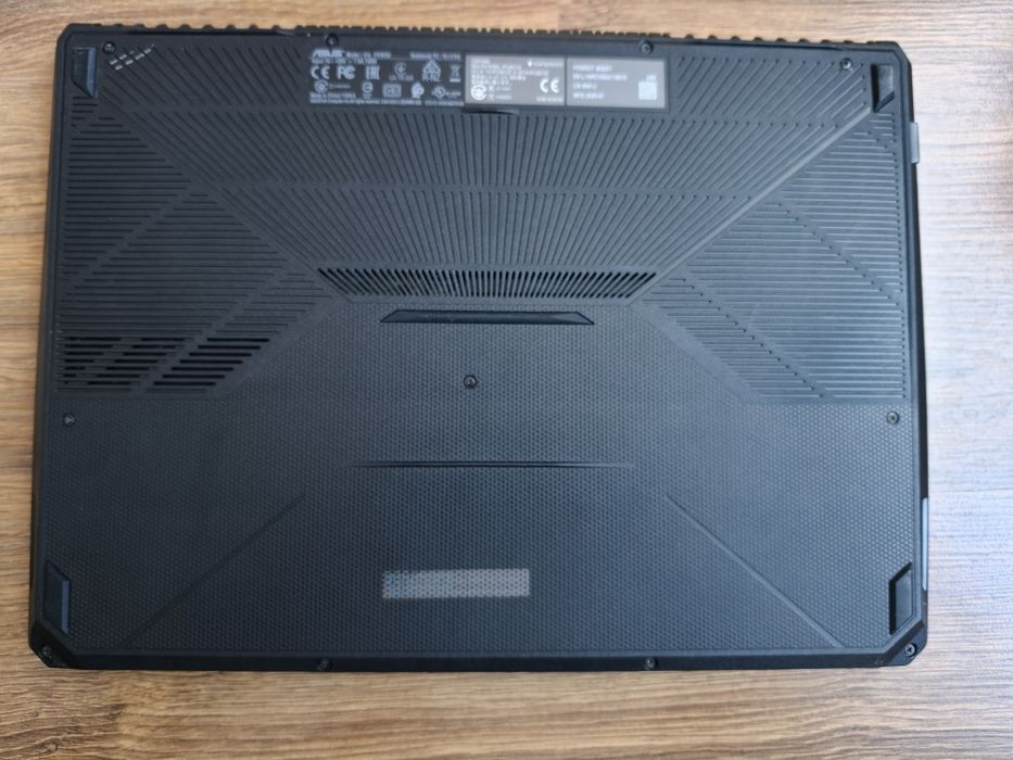 Asus TUf fx505d, Ryzen 3550H, Gtx 1650