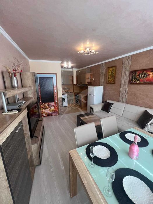 Продава се Двустаен апартамент в к.к. Слънчев бряг - 66 кв.м за 1205 €/кв.м - Снимка #1