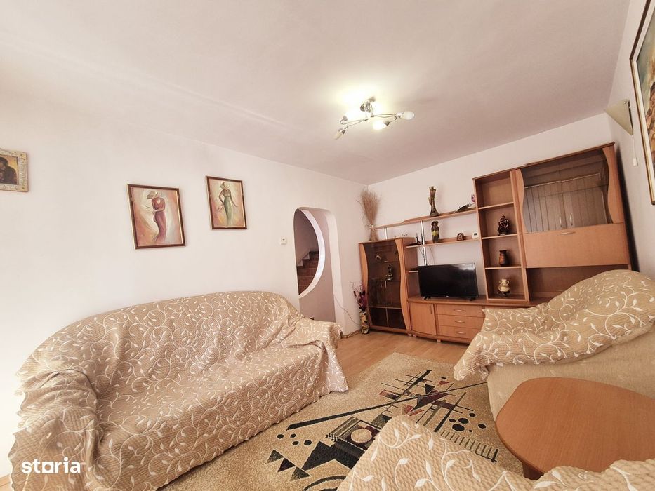 Apartament duplex cu 3 camere, etaj 1, zona centrala
