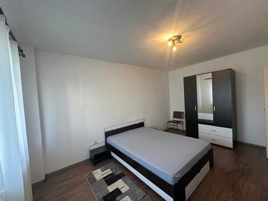 Inchiriem apartament 3 camere - 2 bai - Mihai viteazu