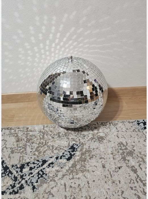 Диско шар новый 55см