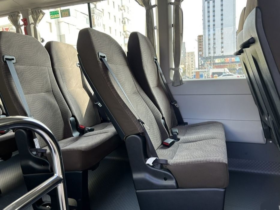 Услуги микроавтобуса 20-21 мест Тойота Костёр Комфорт и Безопасность