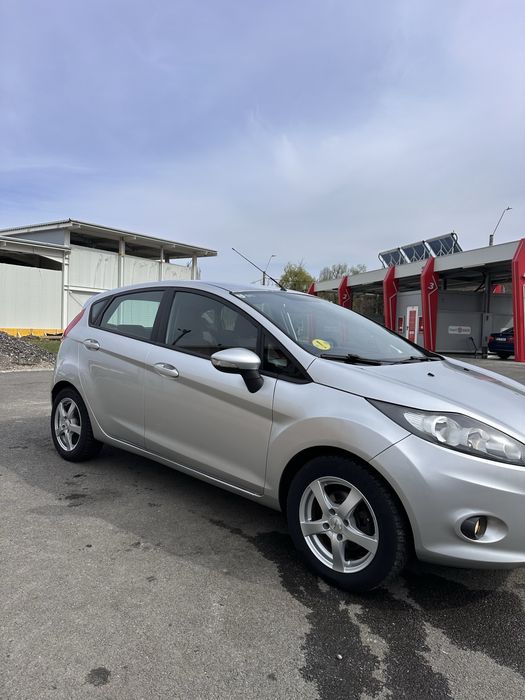 Ford Fiesta 1.4 Benzină 2008 | Înmatriculată RO | Recent adusă