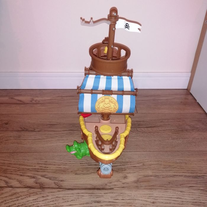 Disney Пиратски музикален кораб