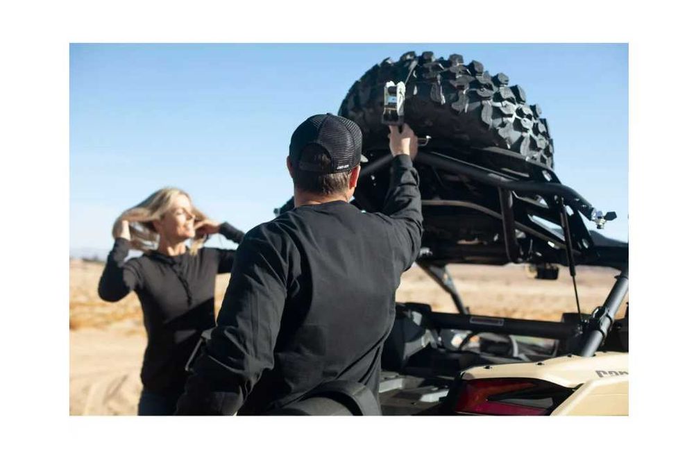 НОВ Багажник Стойка за Резервна Гума , Куфар Can-Am Maverick X3