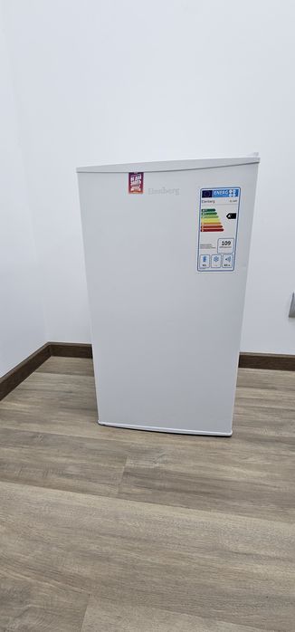 Холодильник Elenberg