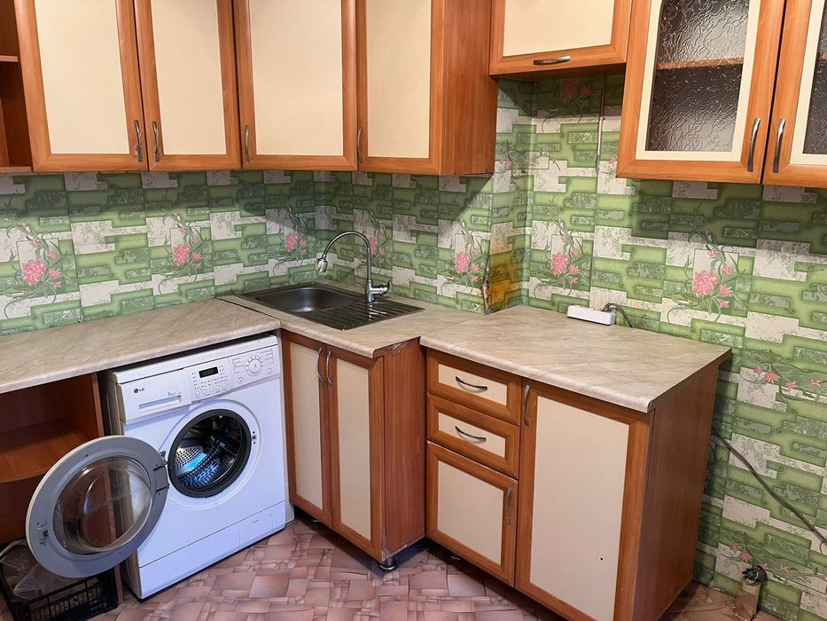 Продам квартиру на юности