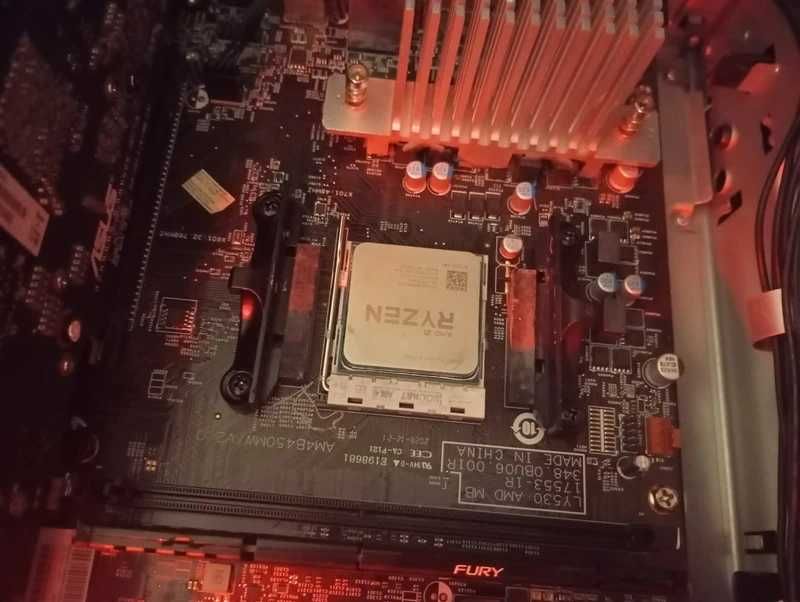 Lenovo AM4 B450 MW/V2.0 placa de baza + Shield