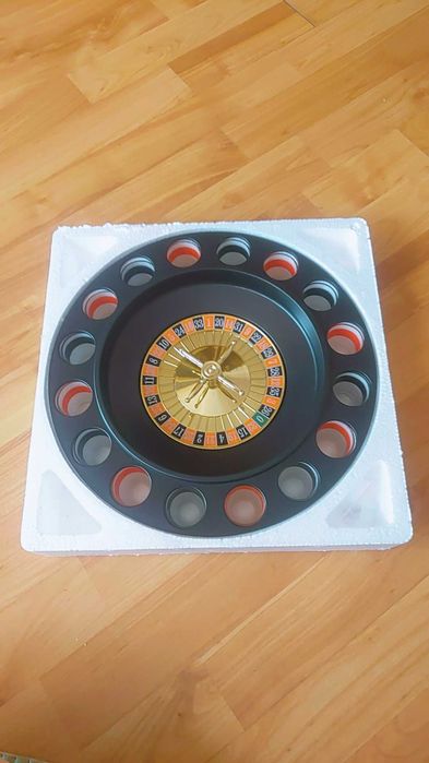 Drinking Roulette Set, Рулетка - игра с шотове