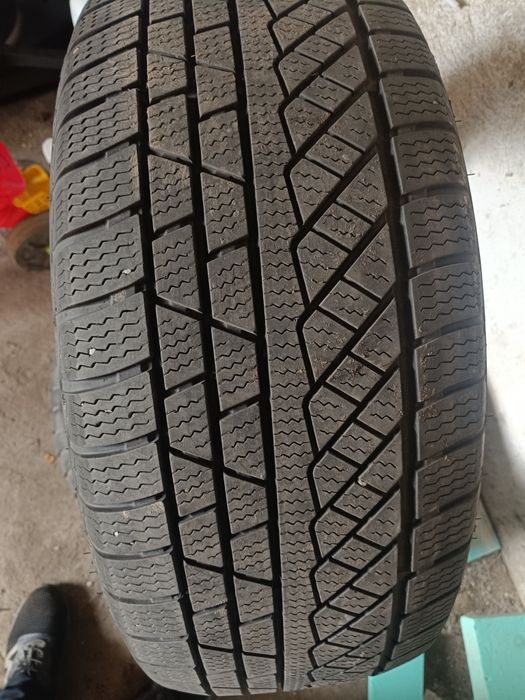 Зимни гуми 20 ки петлас 2 броя
