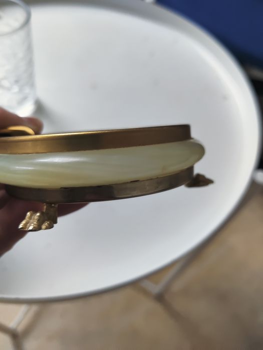 Пепелник интересен