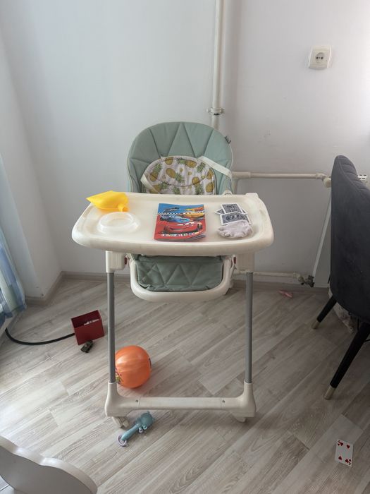 Стульчик для кормления ILOVI.