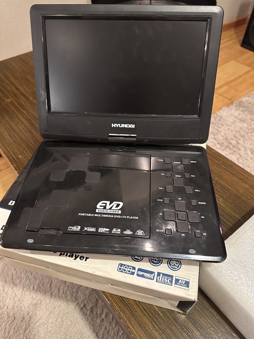 Портативный dvd плеер Hyundai