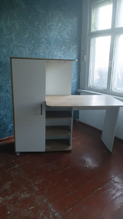 Продам  стол письменный