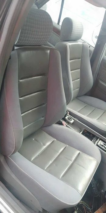 Мерцедес 124 260Е на части