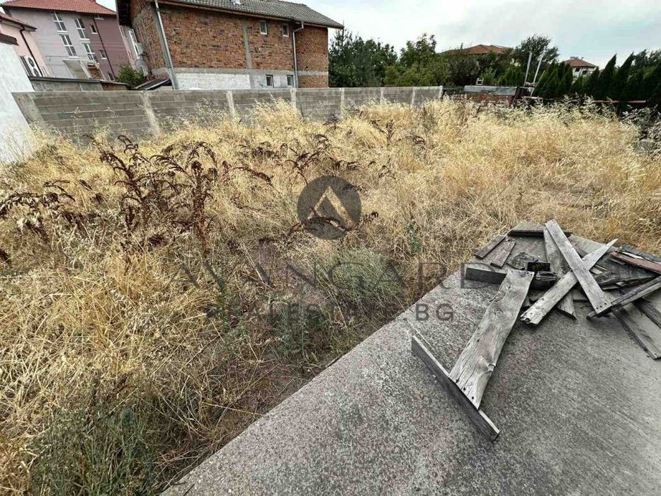 Продава се Къща в с. Царацово, Област Пловдив - 438 кв.м за 953 €/кв.м - Снимка #14