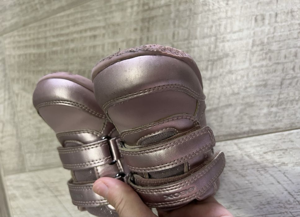 Детски обувки geox 24 номер