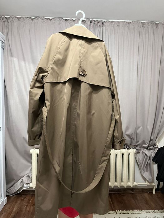 Продам плащь новый