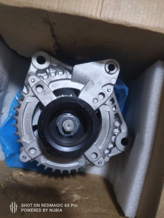 Генератор Тойота Лексус 4.7