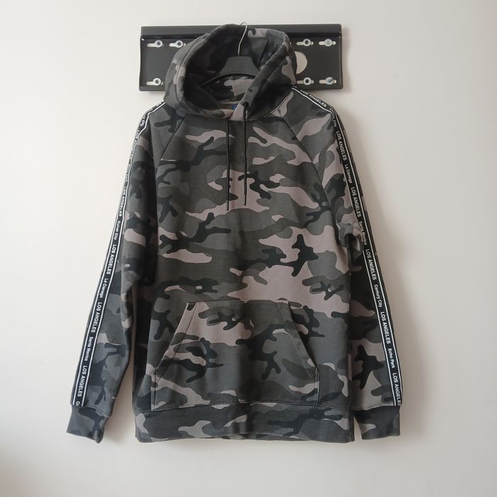 Суичар h&m M размер