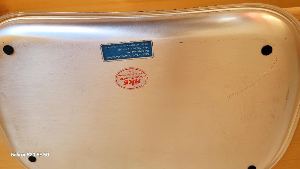 Комплект от шест чаши за кафе или чай с поднос